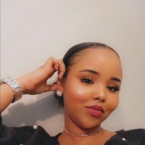 Meet your Posher, Fatma